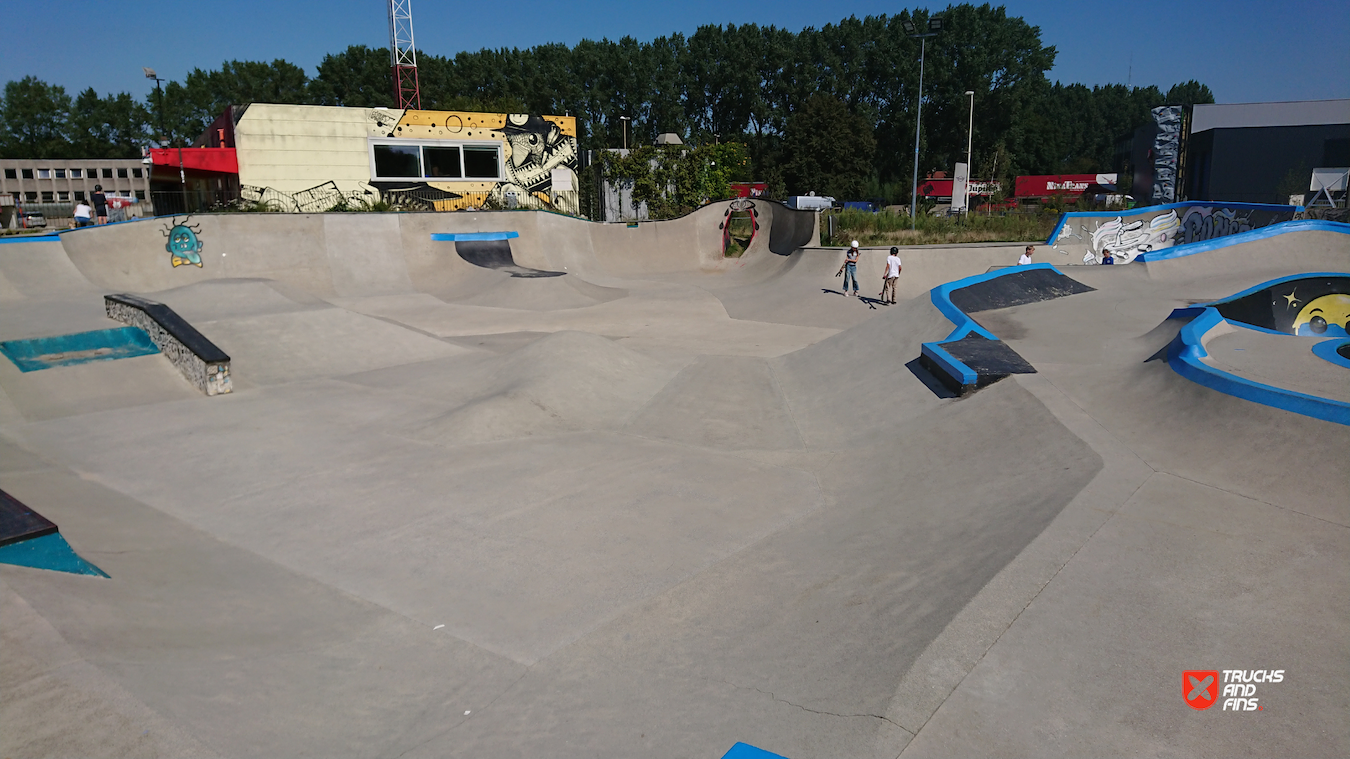 Douaneplein skatepark